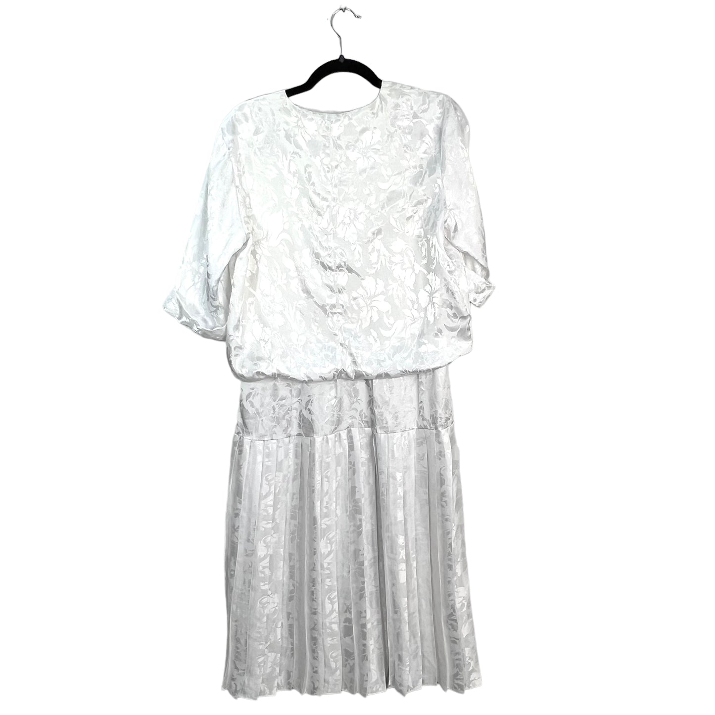Robe mi-longue vintage plissée en accordéon à fleurs blanches Encore