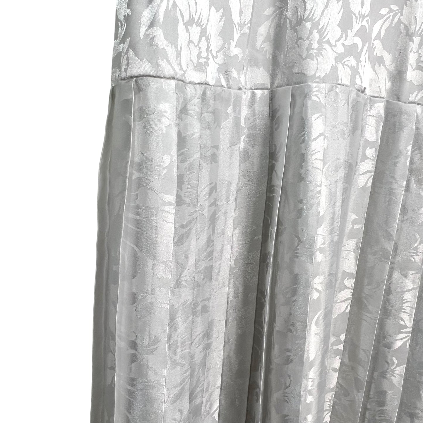 Robe mi-longue vintage plissée en accordéon à fleurs blanches Encore